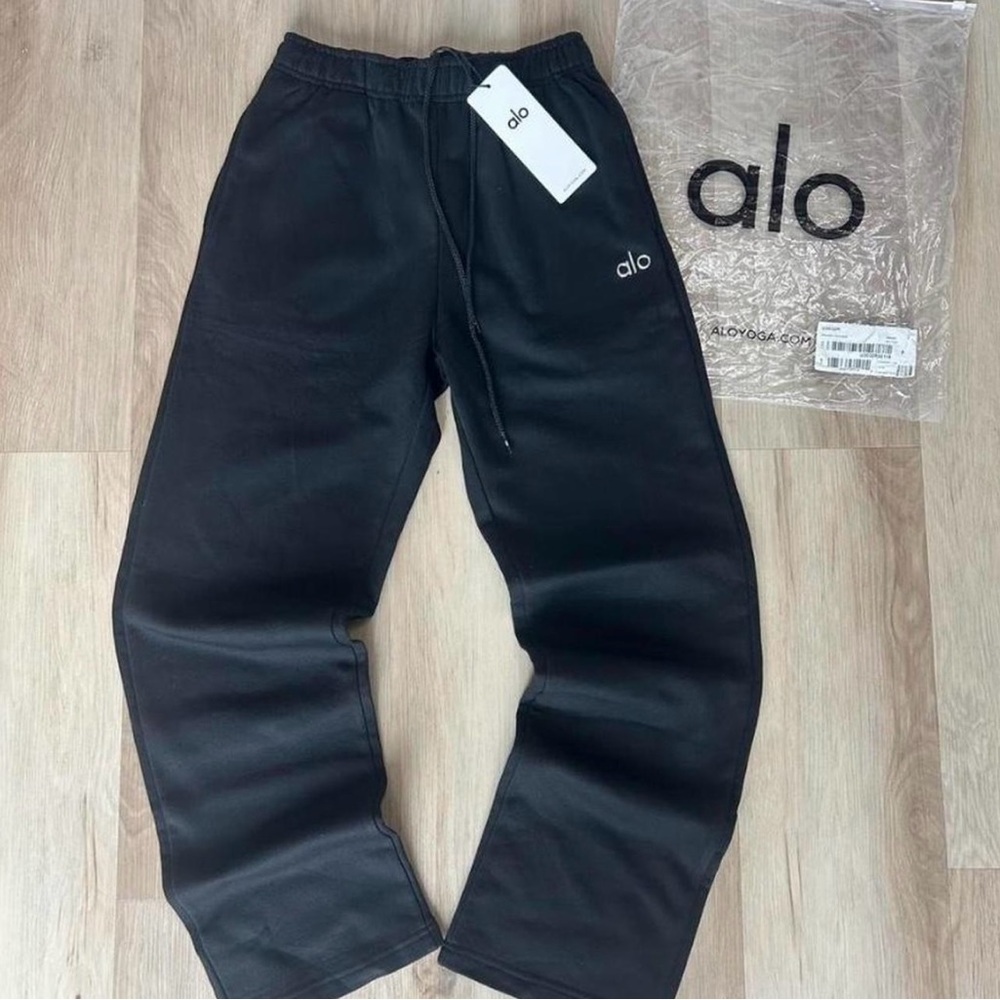 ALO Yoga Joggers Wide Leg